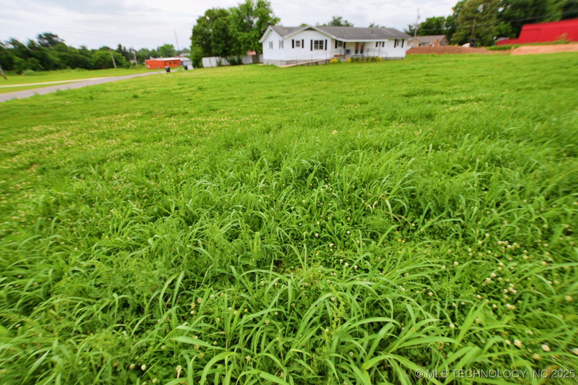 W Choctaw Street Property Photo 7