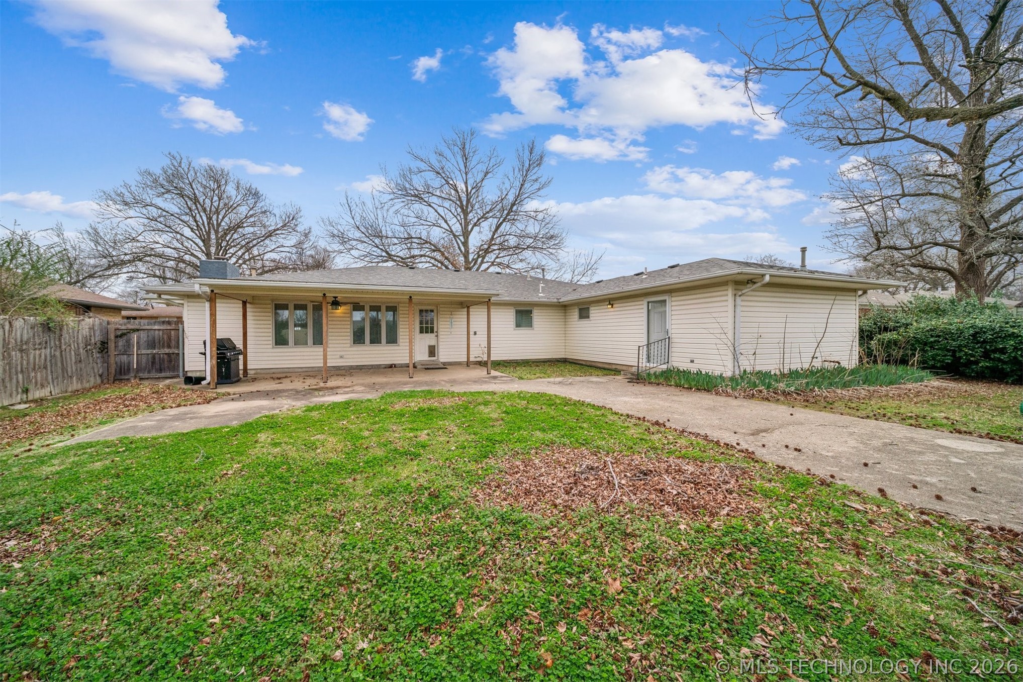 1335 N Mcfarland Place Property Photo 20