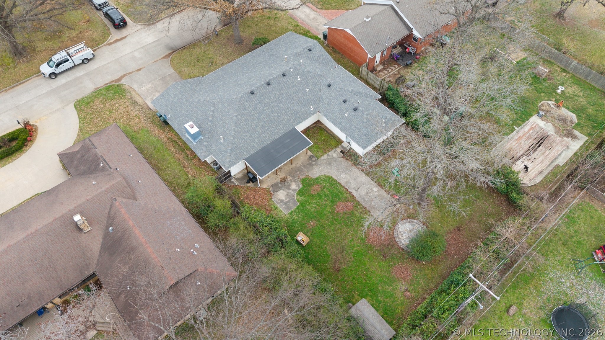 1335 N Mcfarland Place Property Photo 23