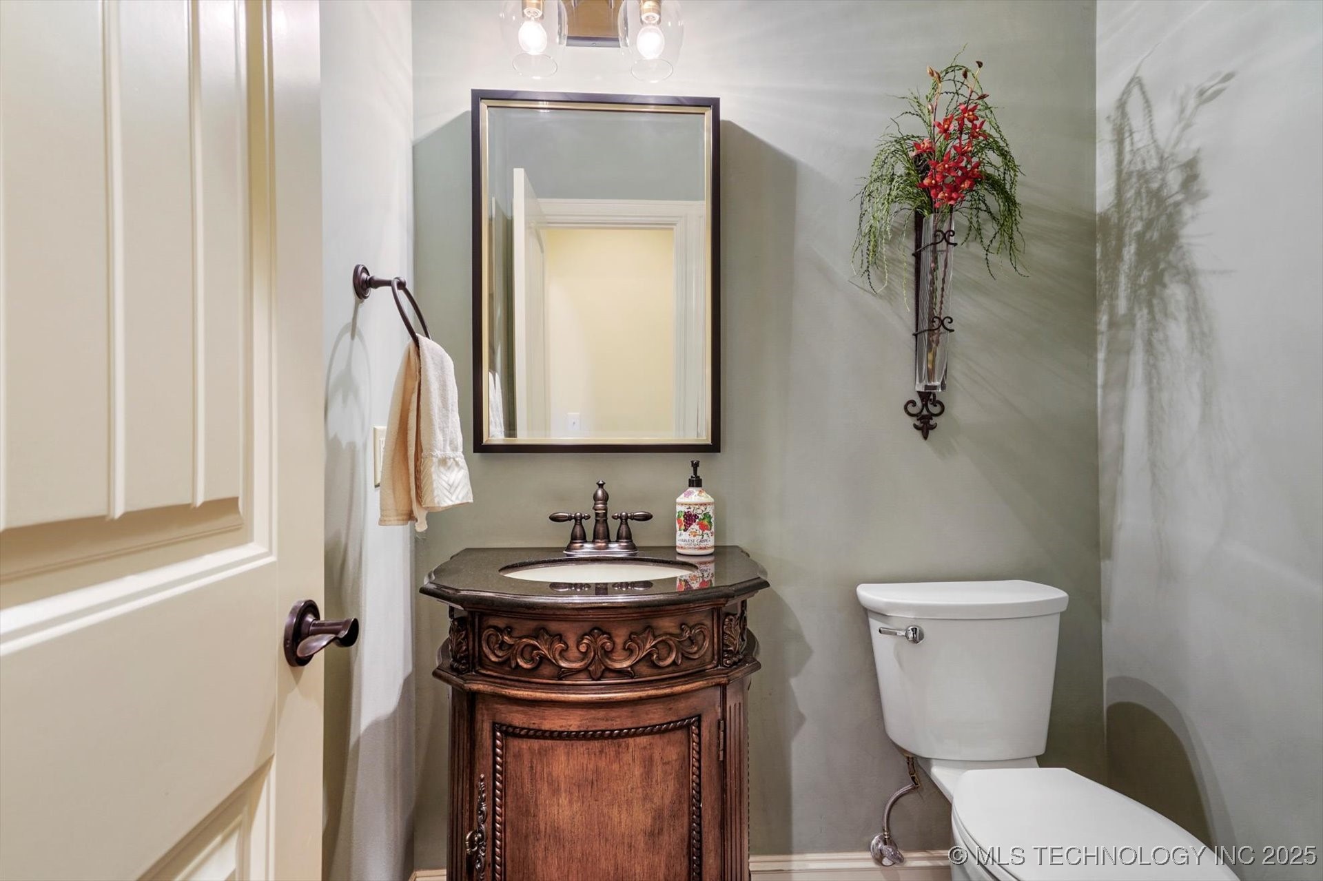 4018 E 119th Street Property Photo 14