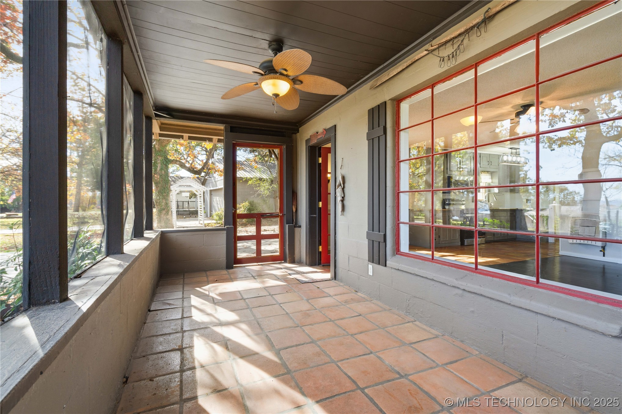 95918 Sky Ridge Drive Property Photo 5