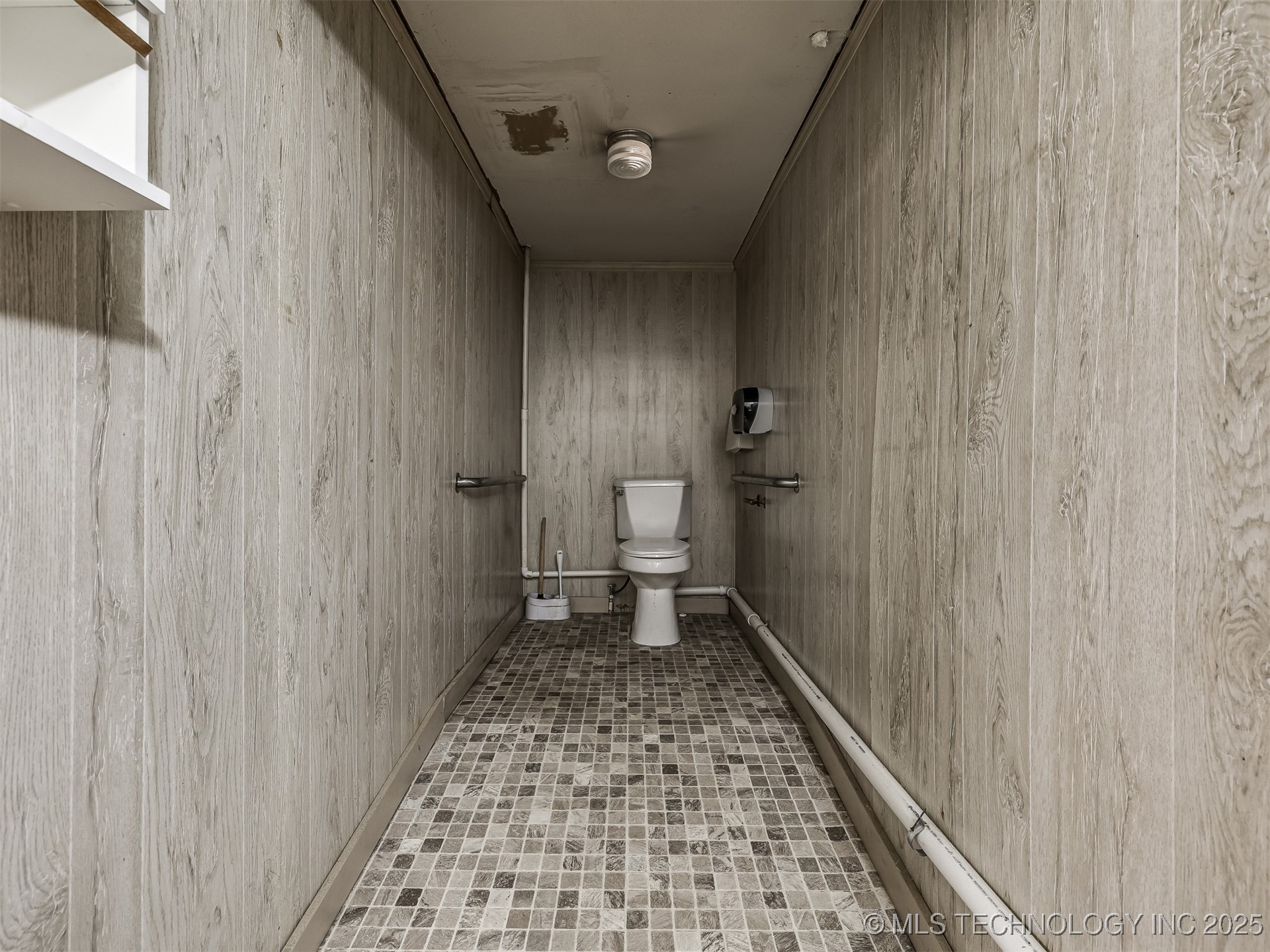 109 S Broadway Avenue Property Photo 24