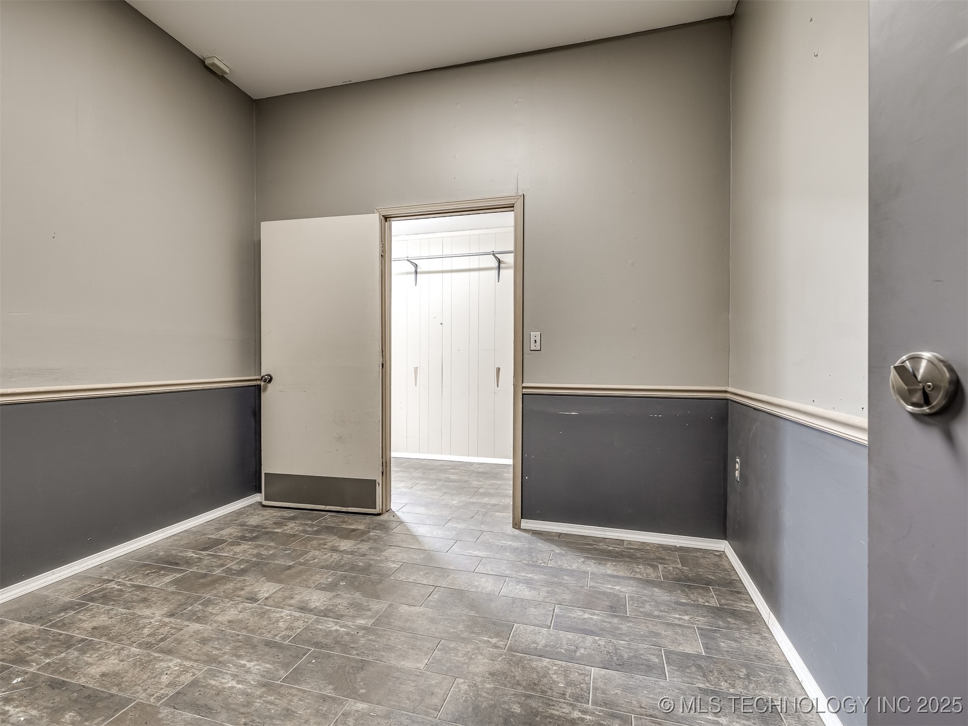 109 S Broadway Avenue Property Photo 29