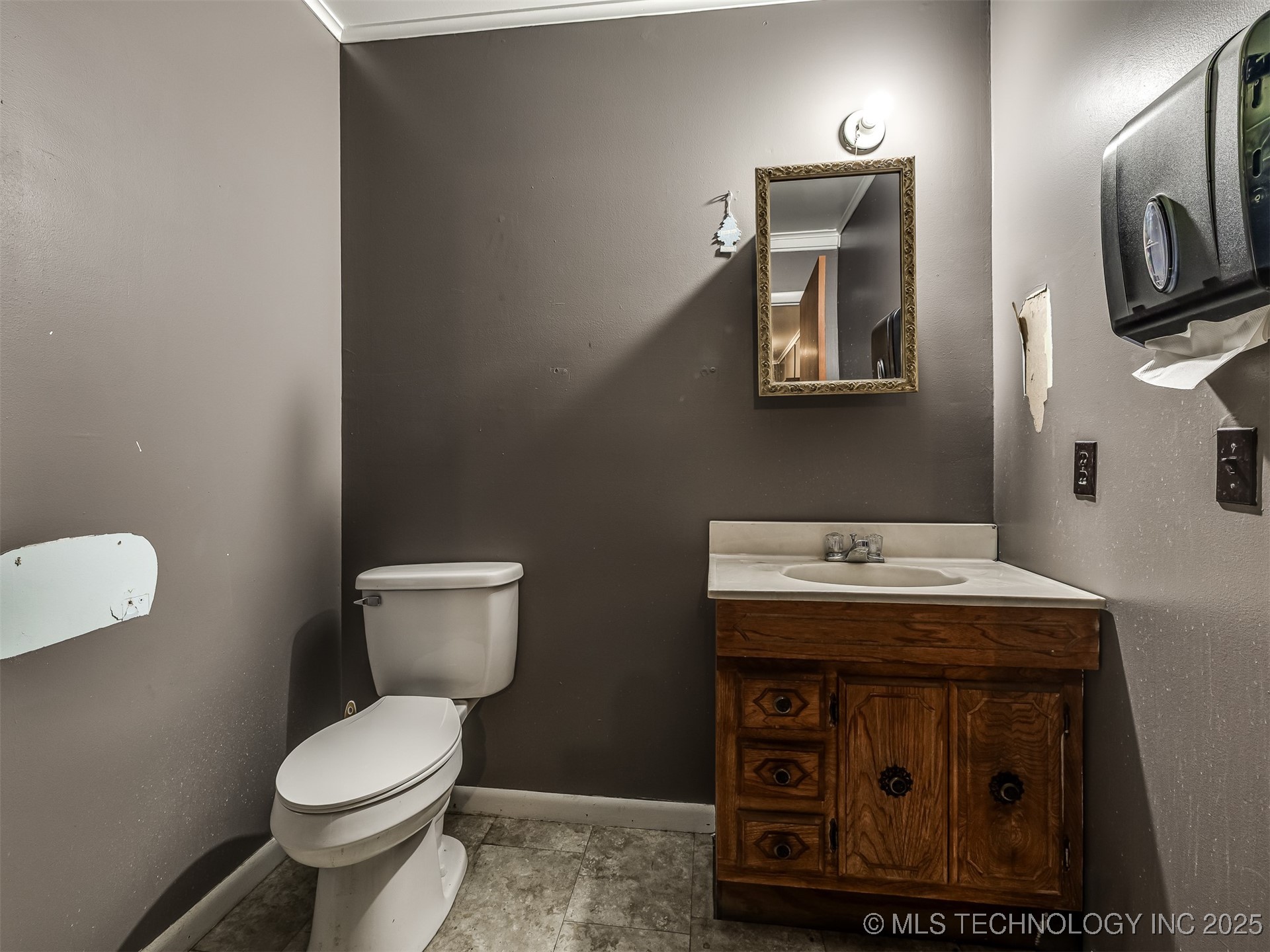 109 S Broadway Avenue Property Photo 36