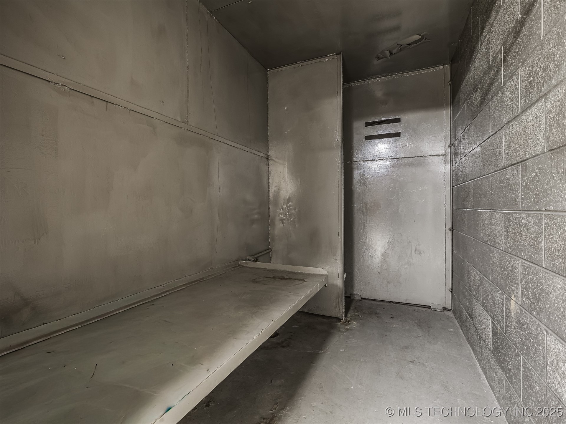 109 S Broadway Avenue Property Photo 44