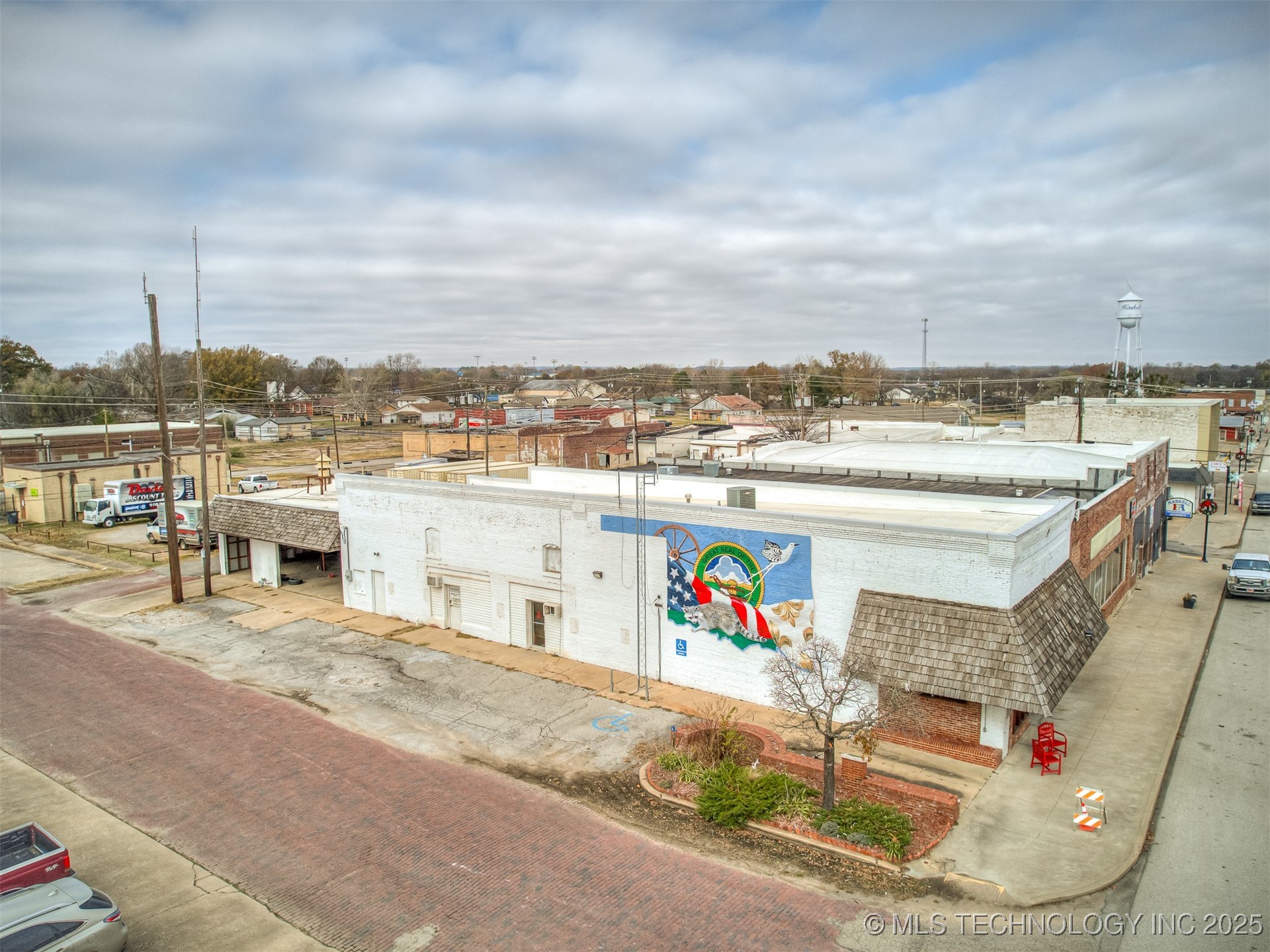 109 S Broadway Avenue Property Photo 58