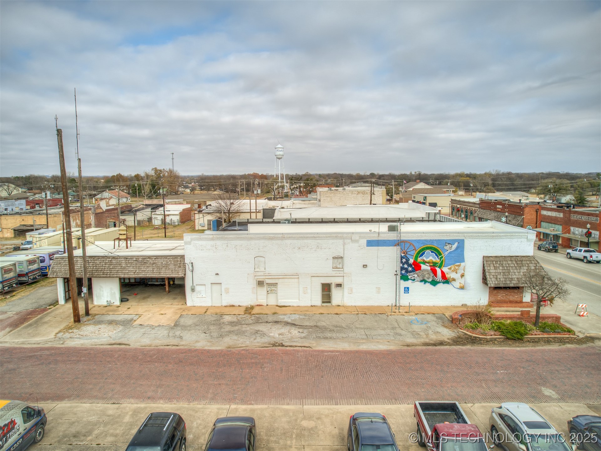 109 S Broadway Avenue Property Photo 59