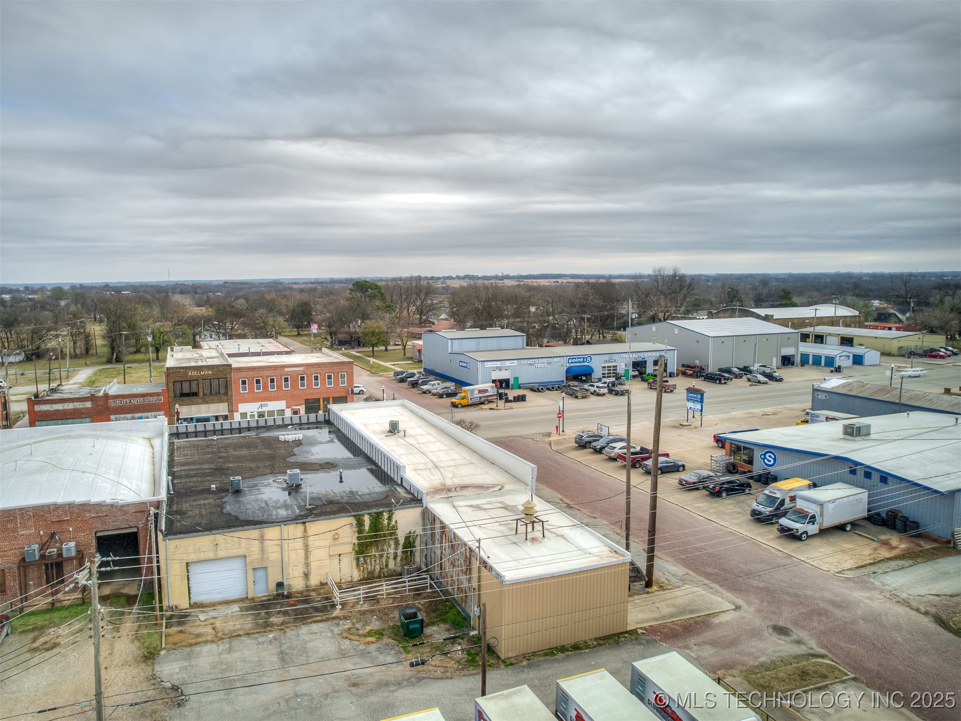 109 S Broadway Avenue Property Photo 62