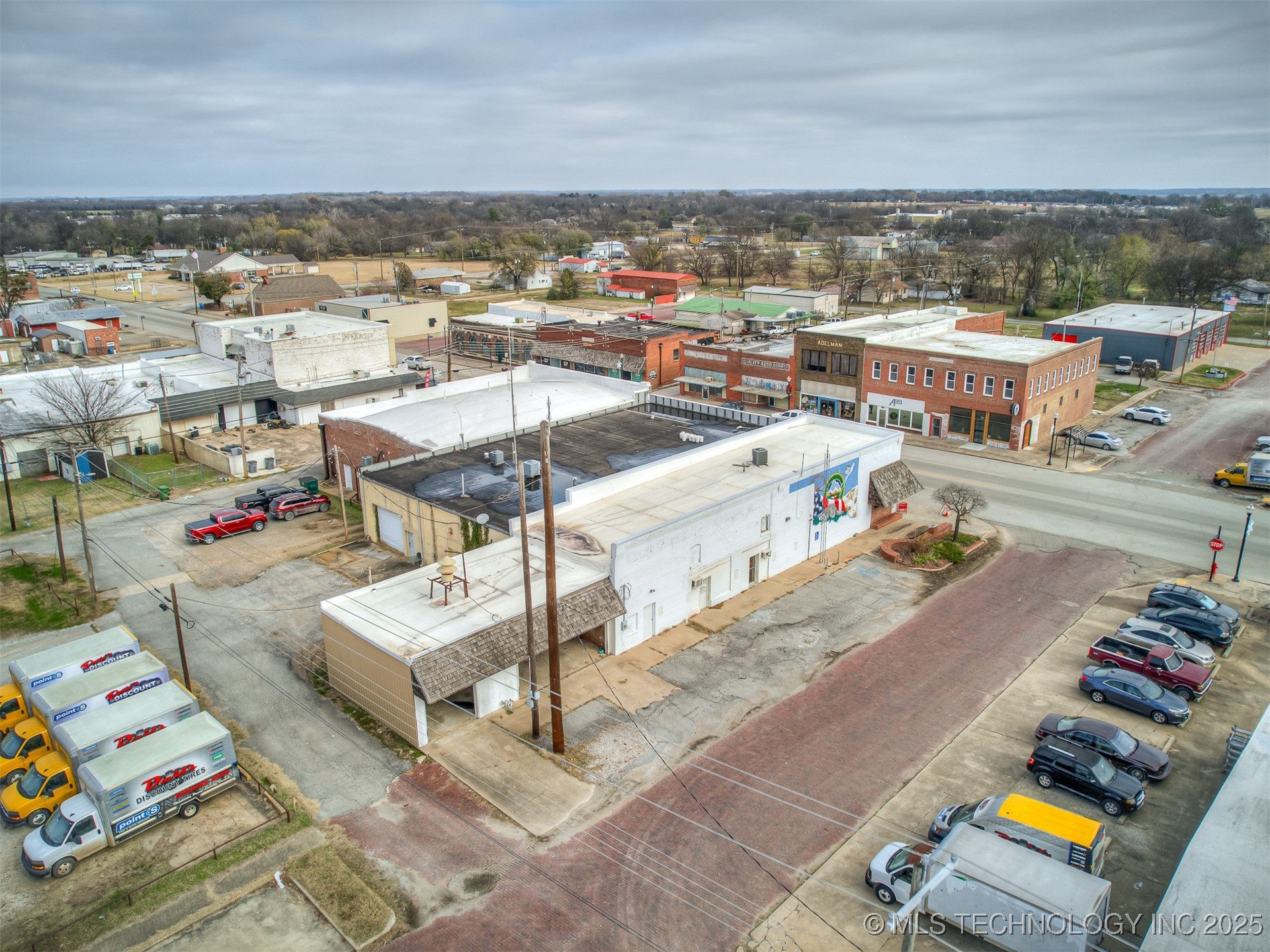 109 S Broadway Avenue Property Photo 67