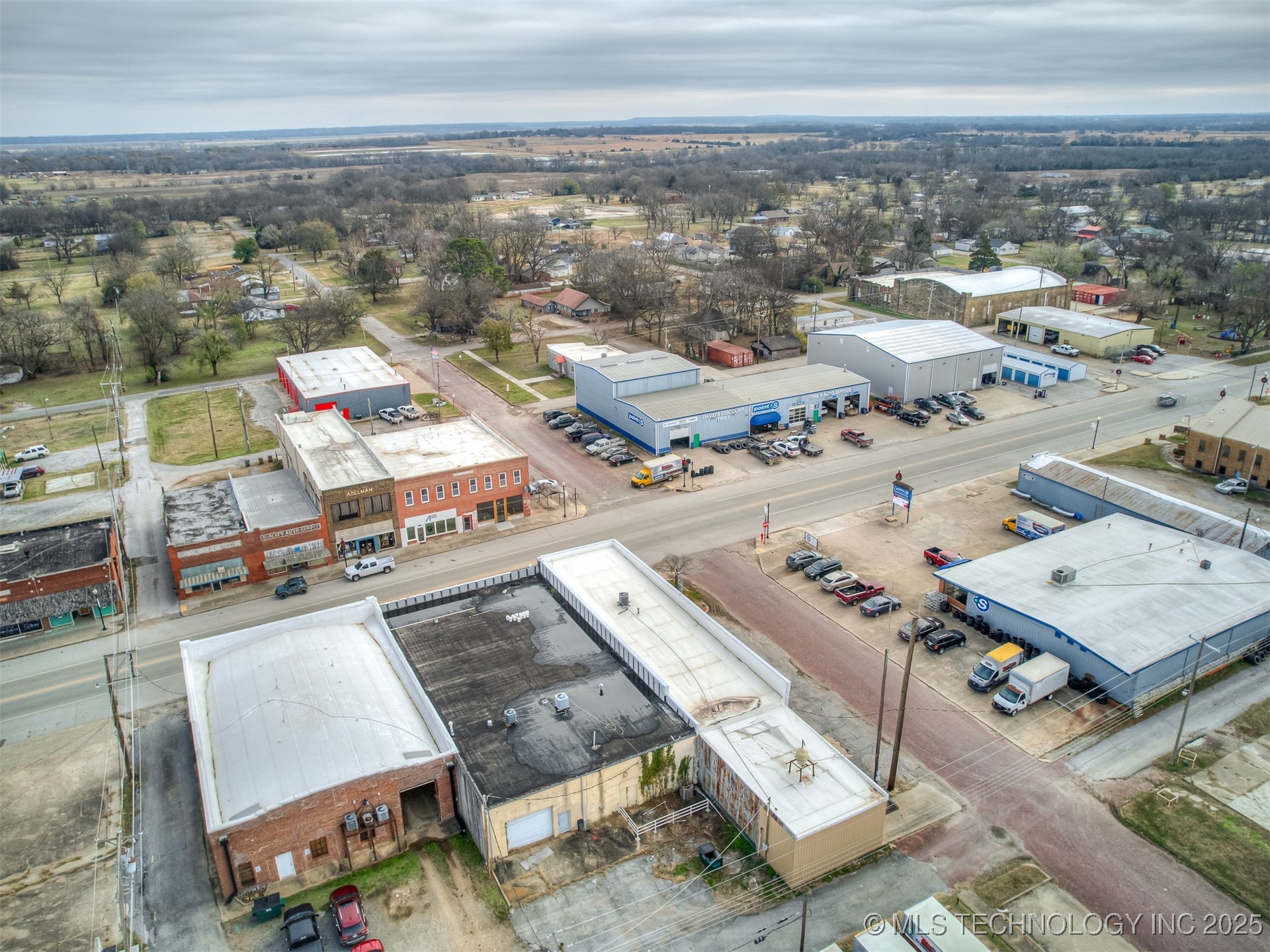 109 S Broadway Avenue Property Photo 75