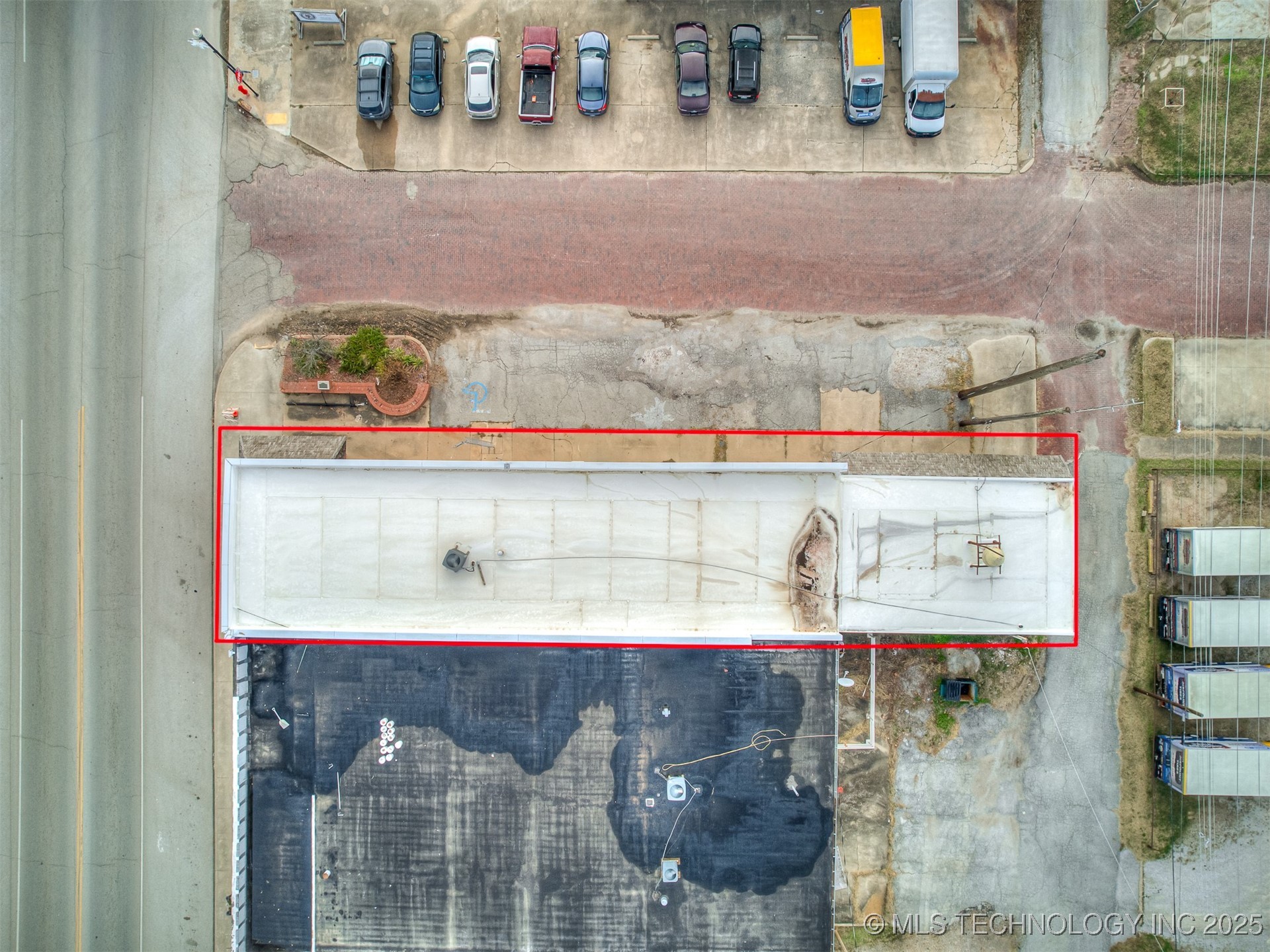 109 S Broadway Avenue Property Photo 79