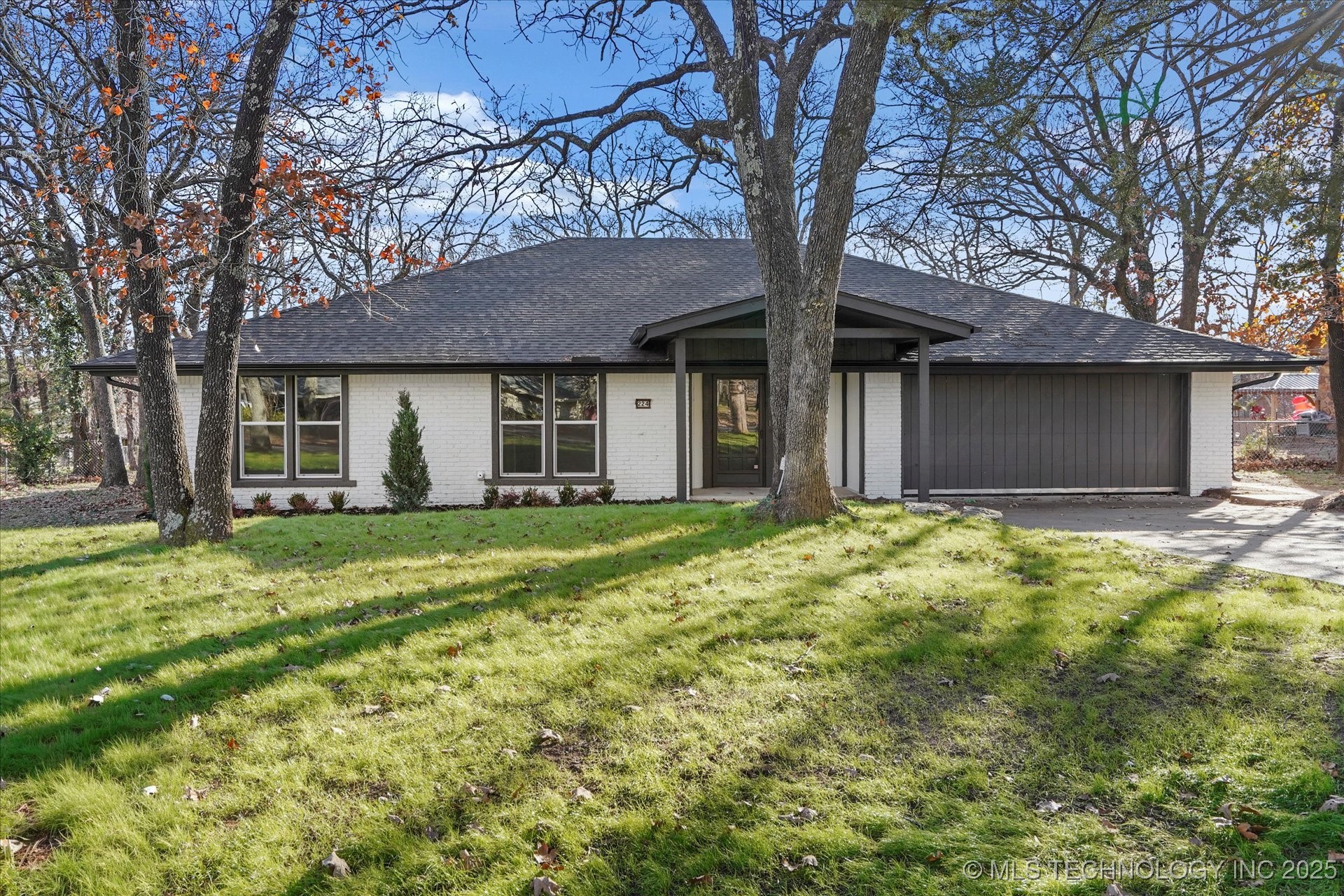 224 E 118th Street Property Photo 5