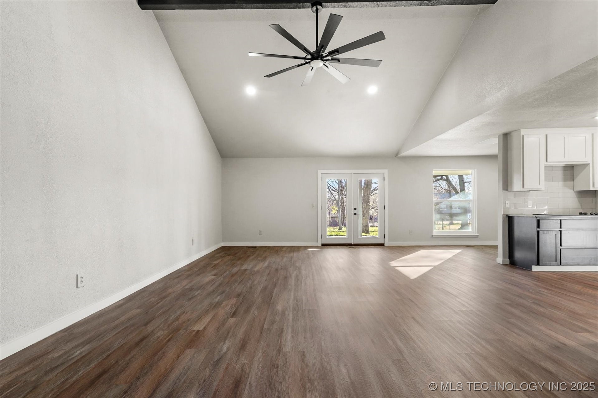 224 E 118th Street Property Photo 10