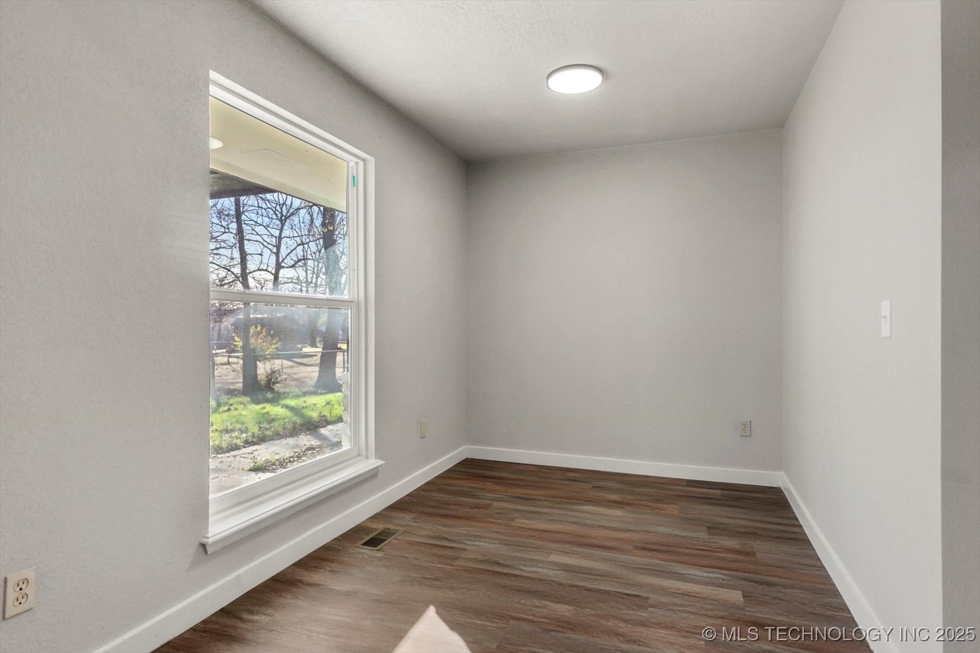 224 E 118th Street Property Photo 18