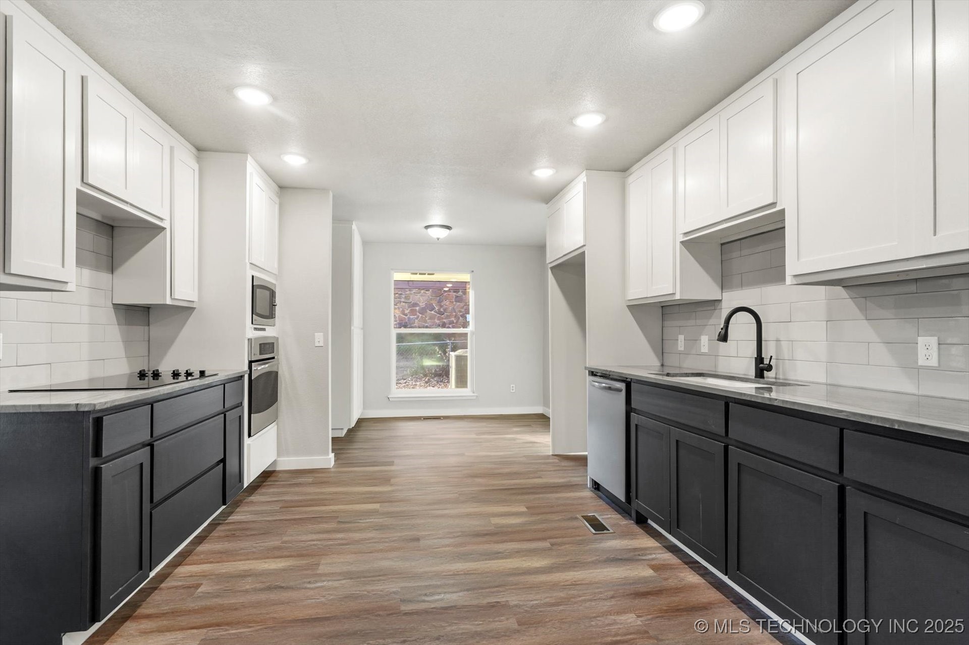 224 E 118th Street Property Photo 19