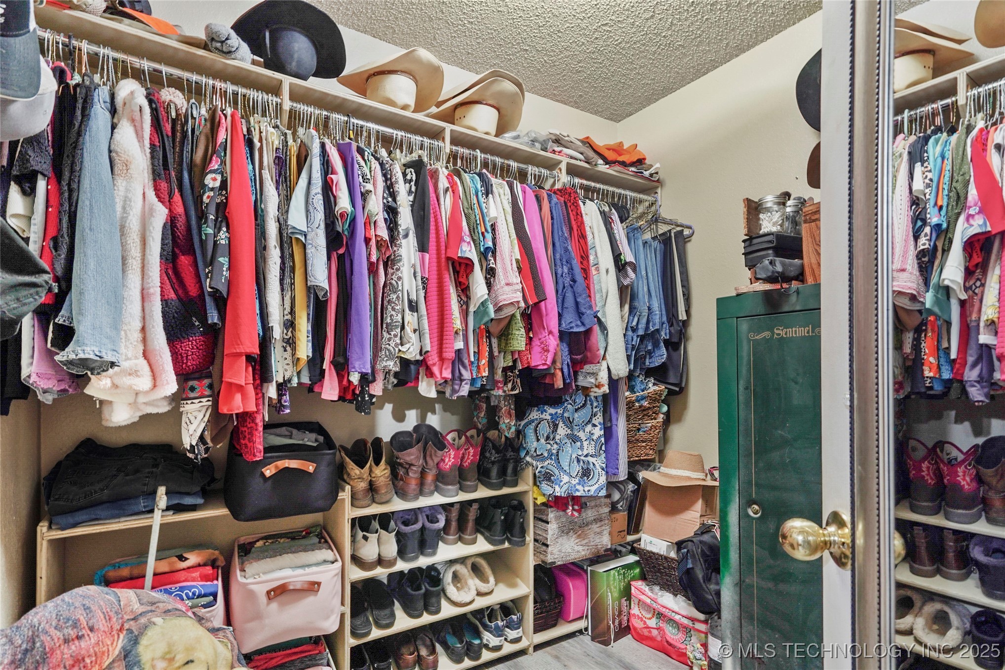 16007 N 137th East Avenue Property Photo 18