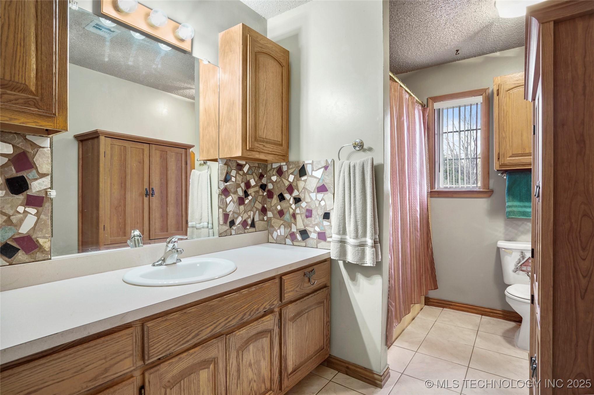 16007 N 137th East Avenue Property Photo 21