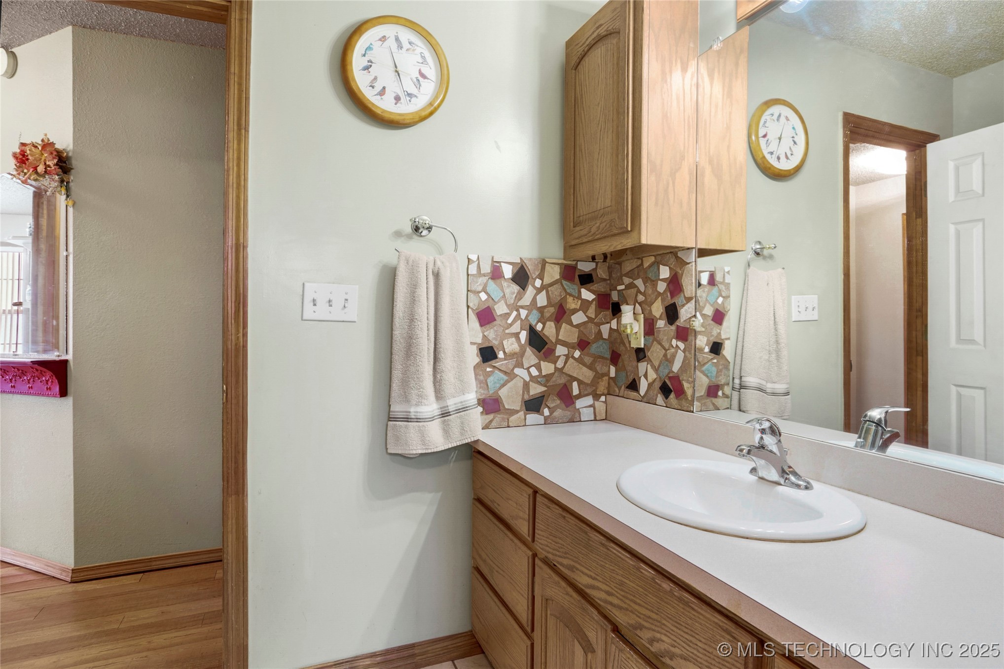 16007 N 137th East Avenue Property Photo 22