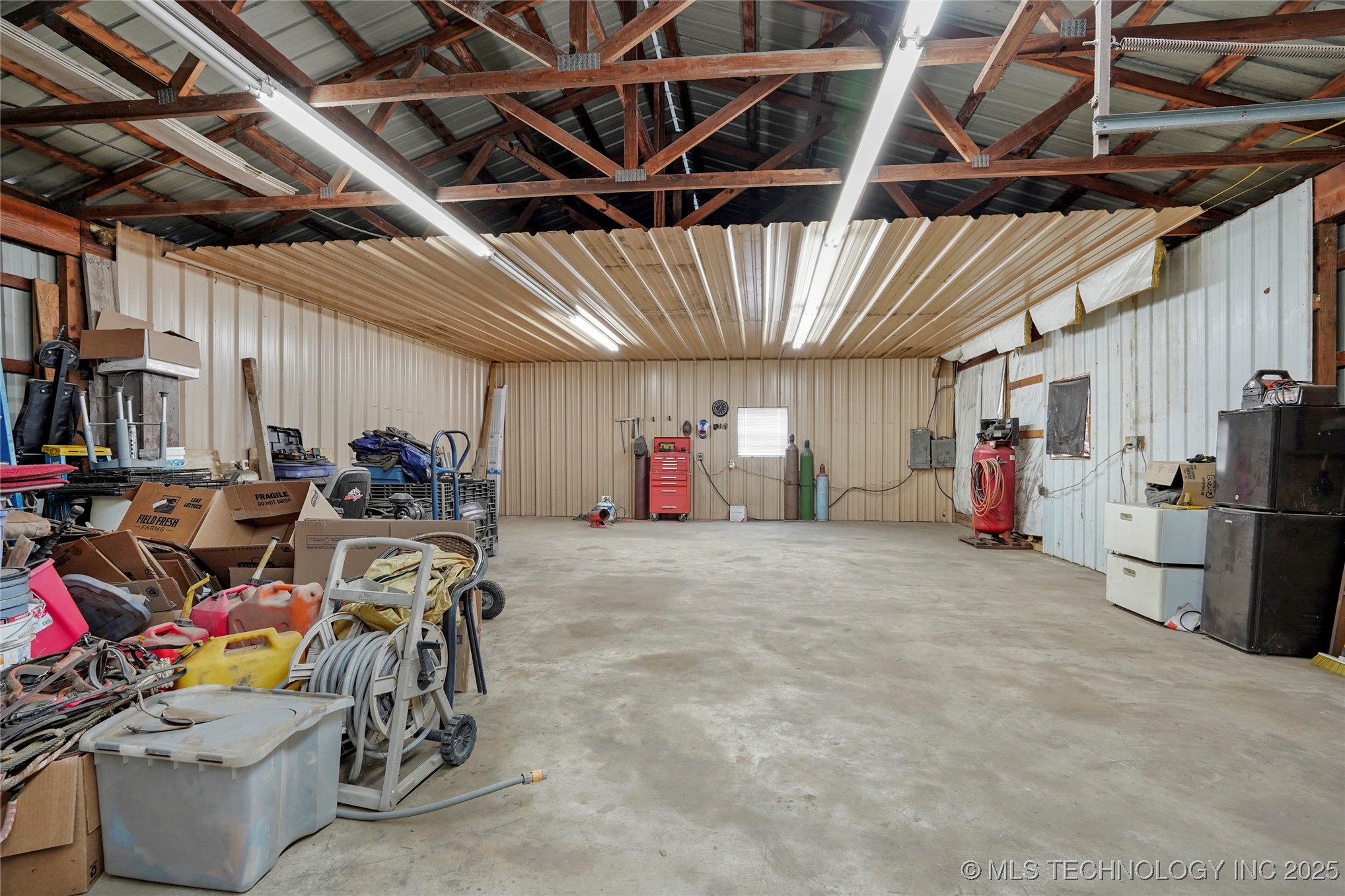 16007 N 137th East Avenue Property Photo 27