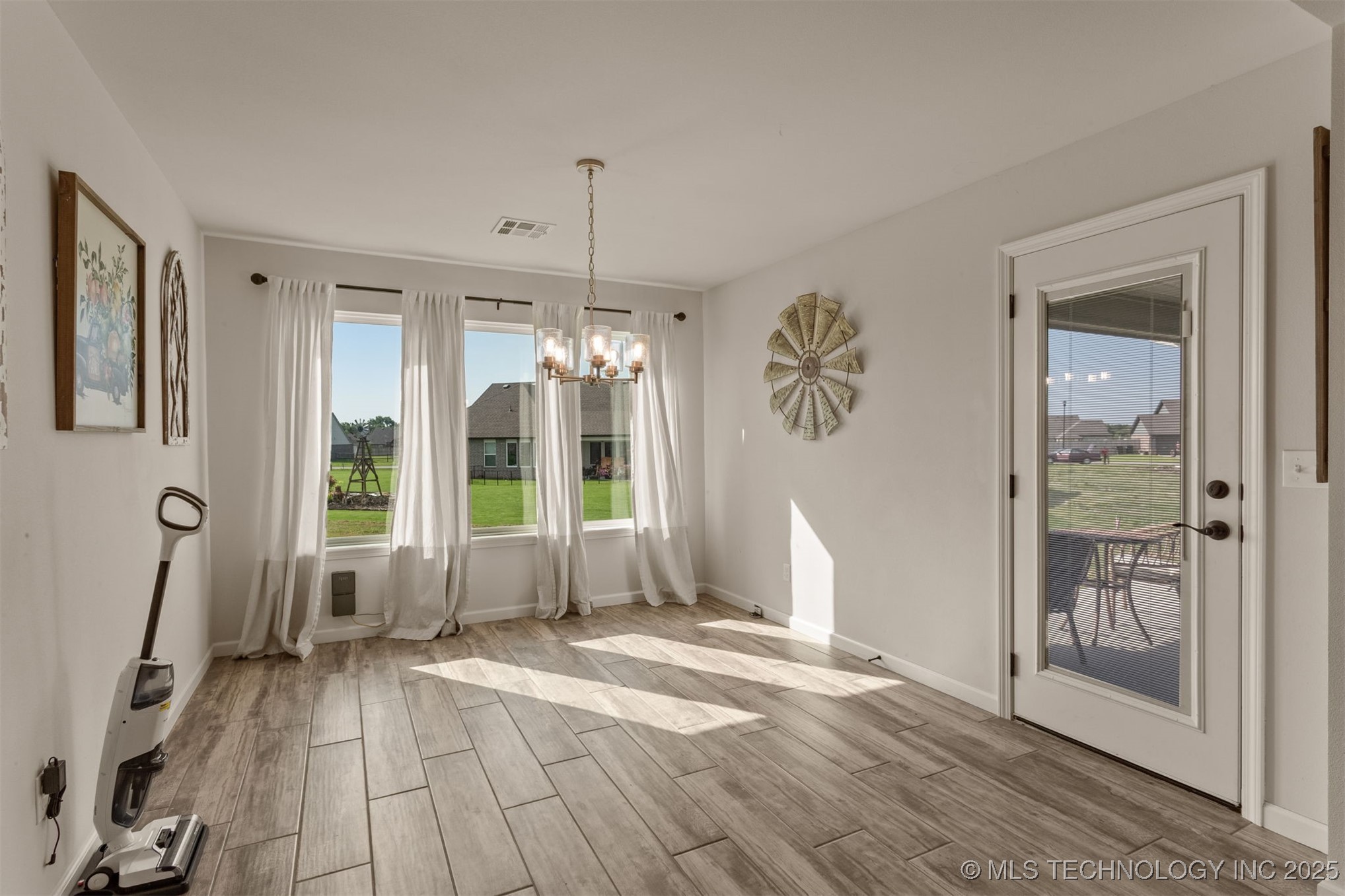 3460 E 154th Court Property Photo 19