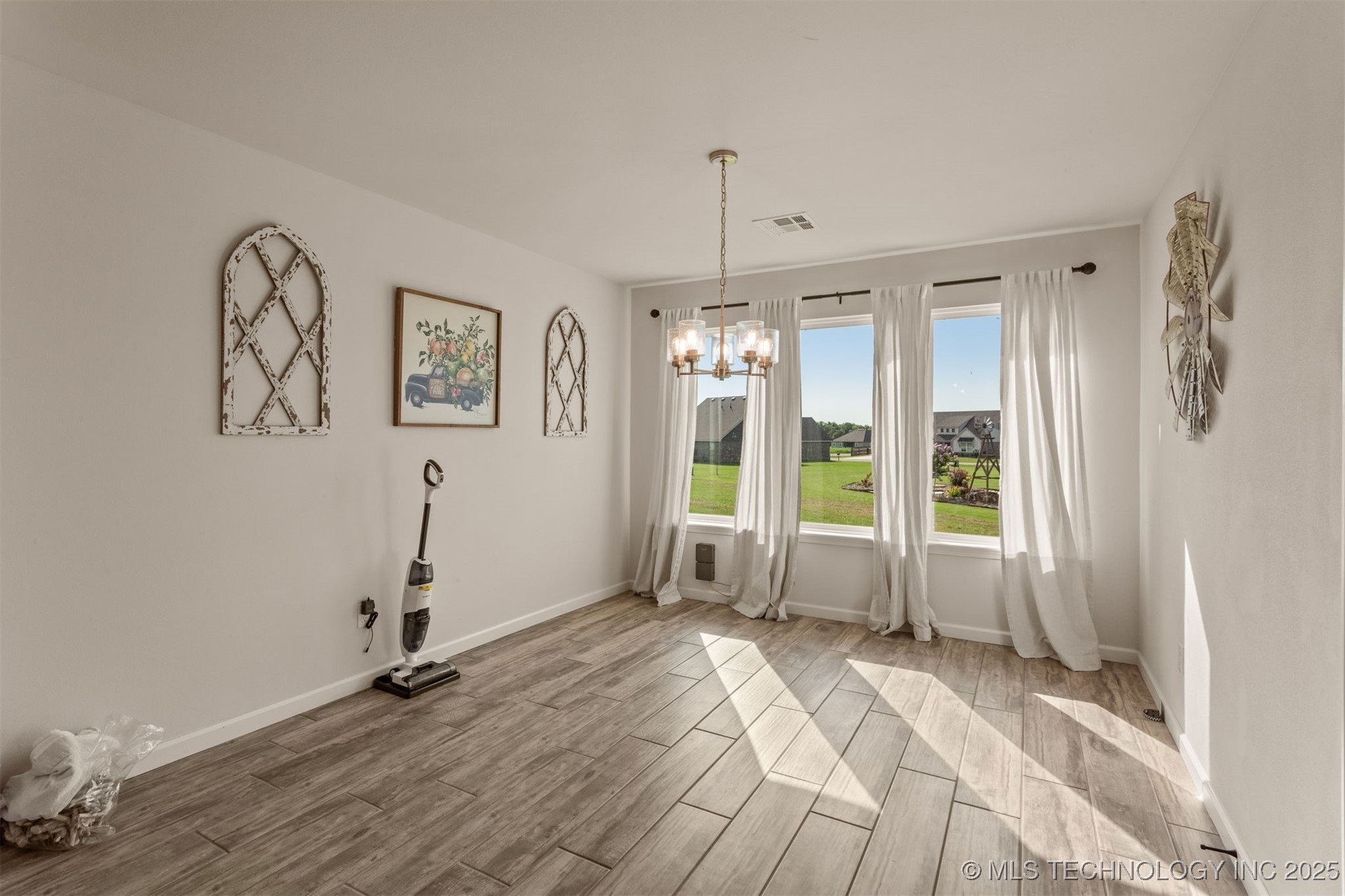 3460 E 154th Court Property Photo 20