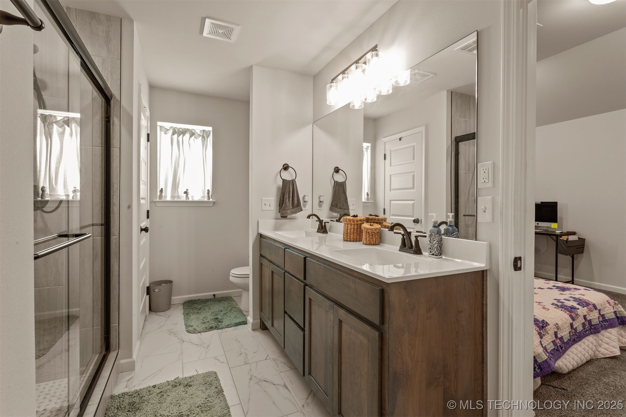 3460 E 154th Court Property Photo 33