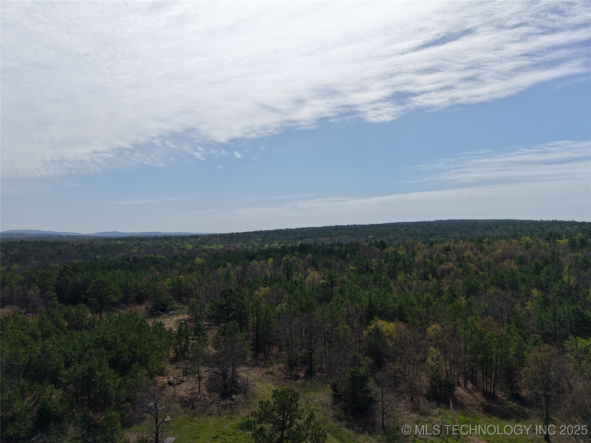 2 Nw 196th Road Property Photo 4