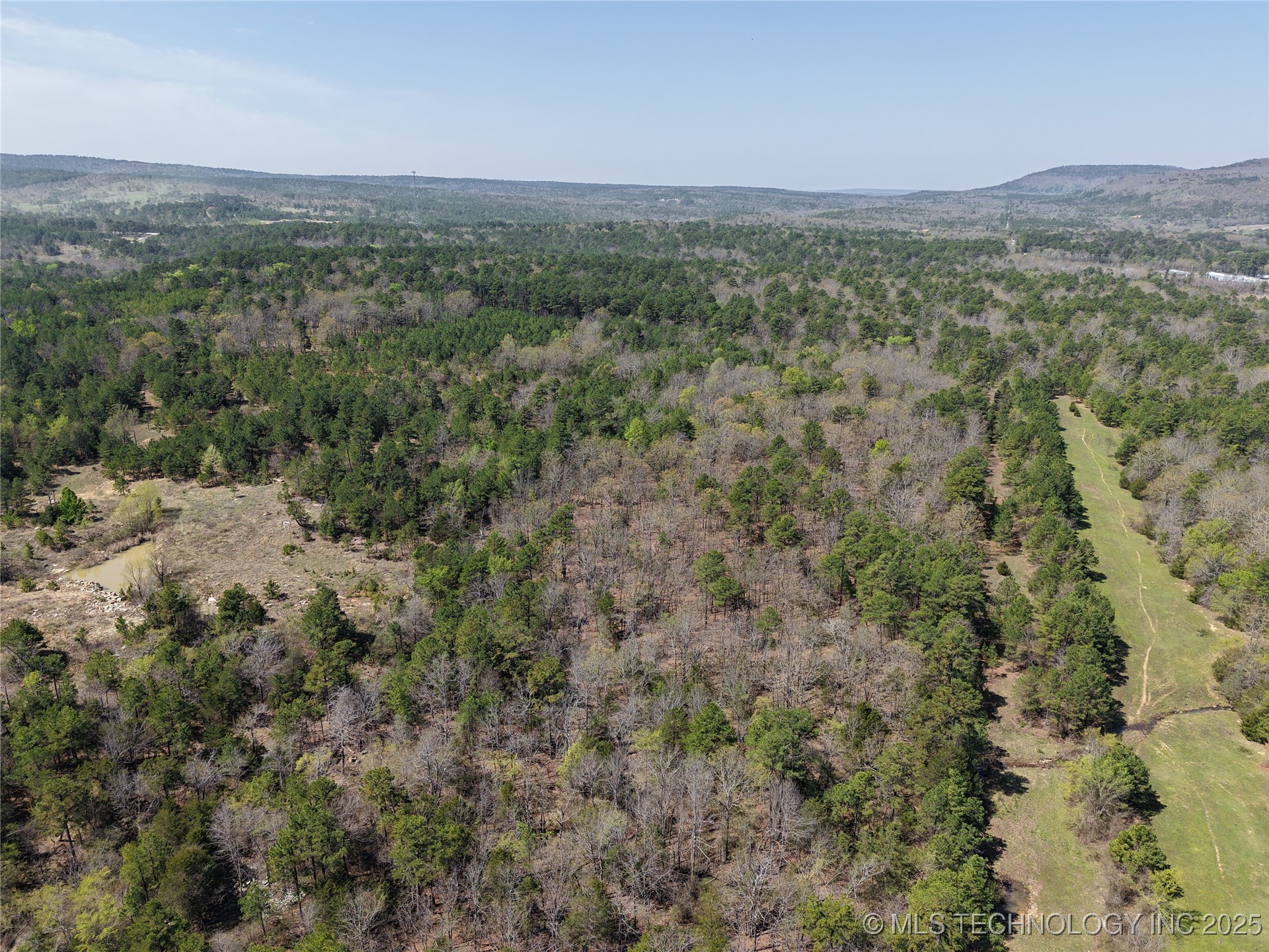 2 Nw 196th Road Property Photo 47