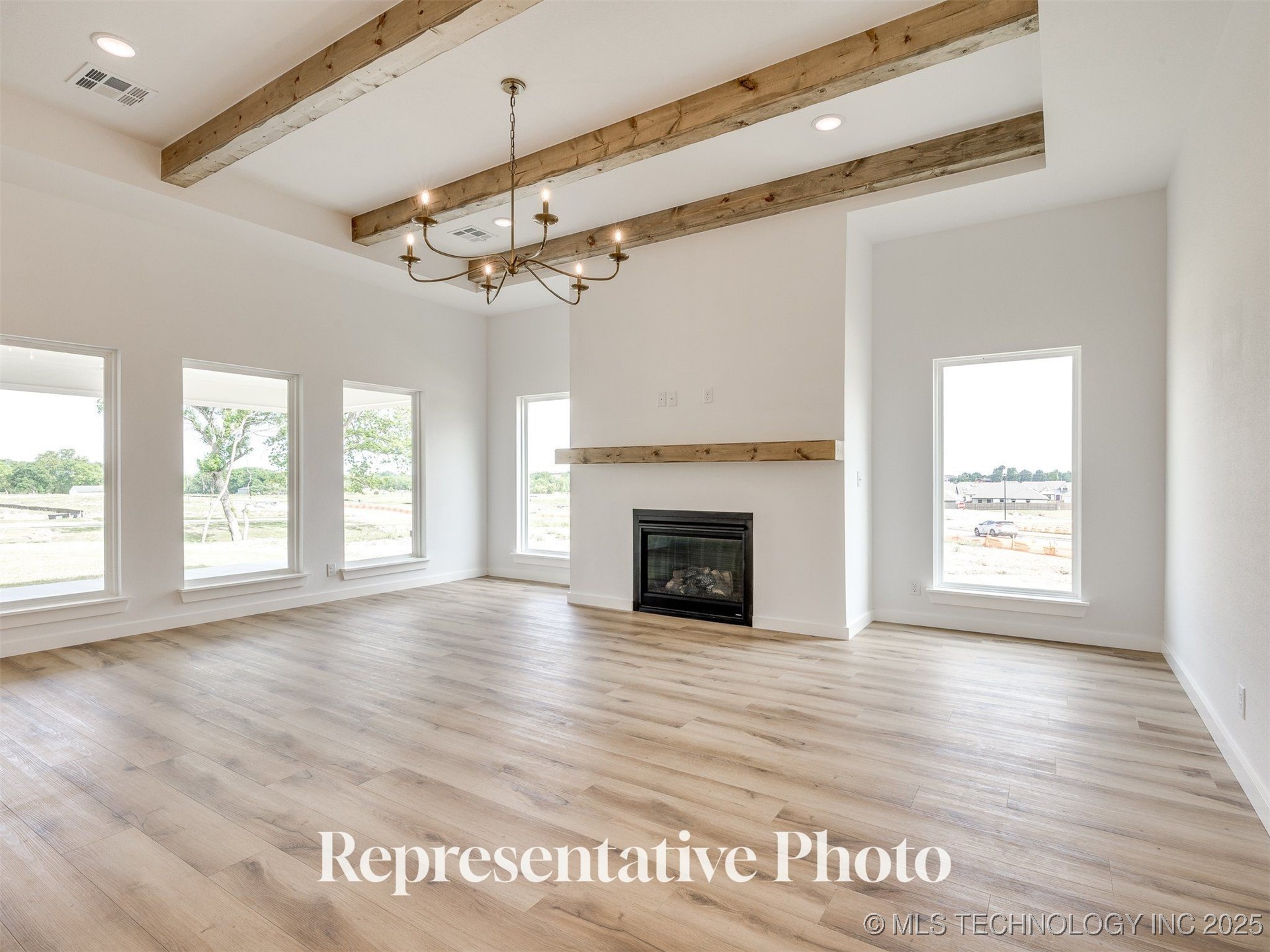 7613 E 89th Street North Property Photo 14