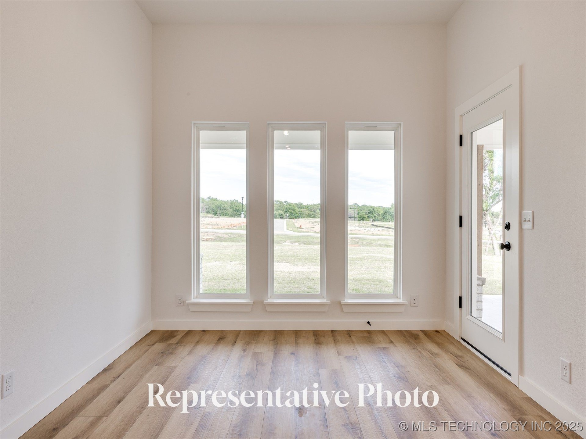 7613 E 89th Street North Property Photo 19