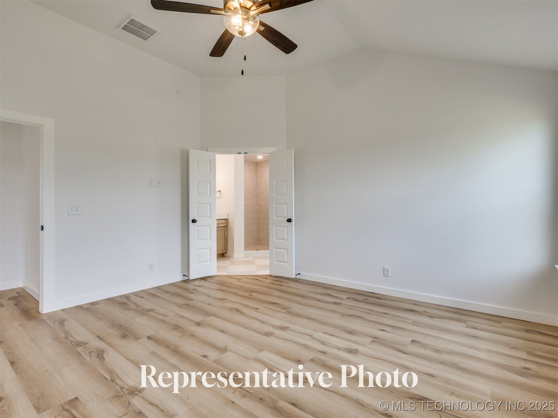 7613 E 89th Street North Property Photo 20