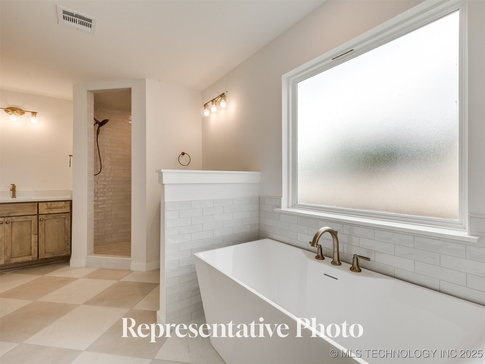 7613 E 89th Street North Property Photo 24