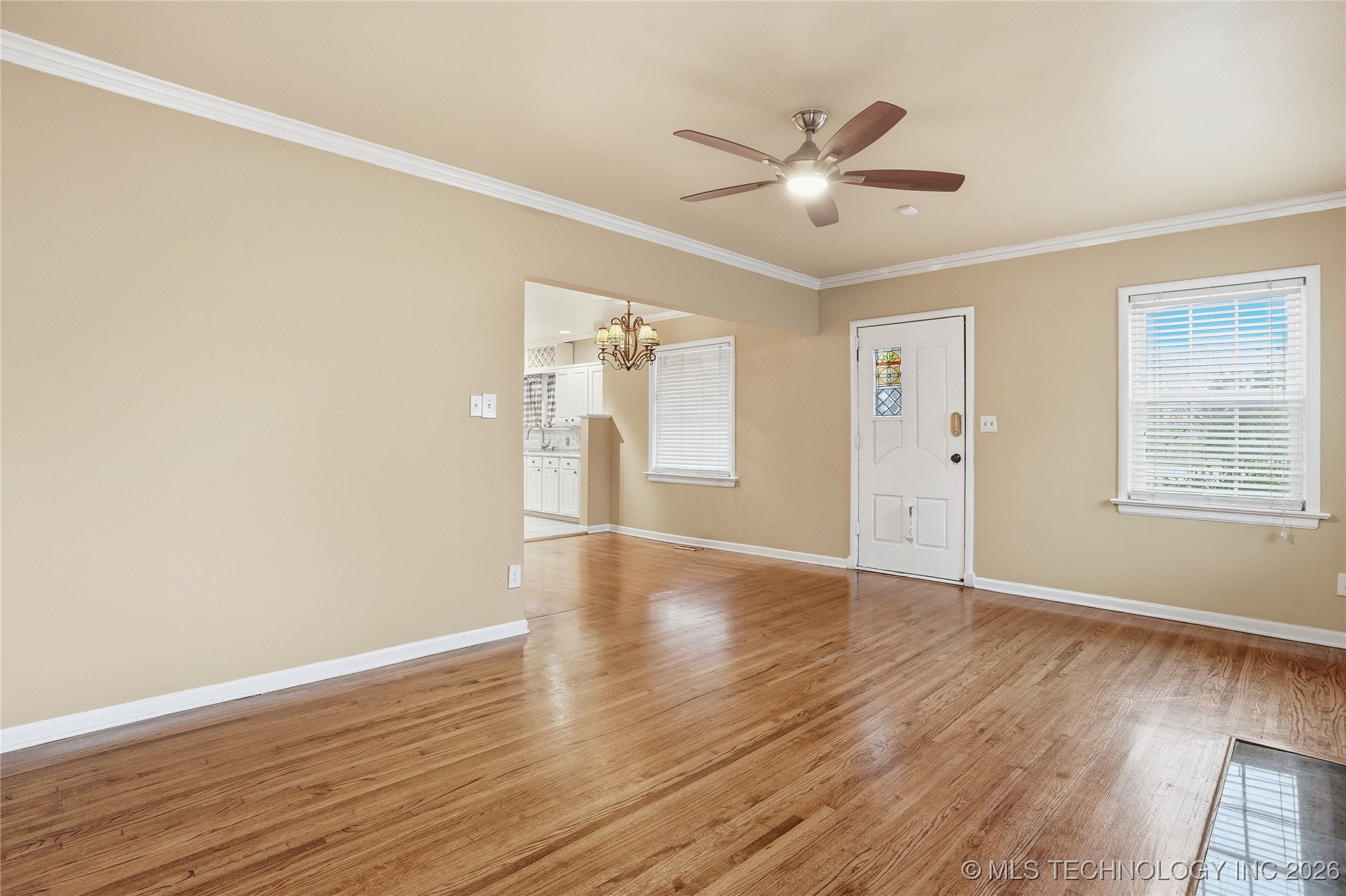 3405 Riverside Drive Property Photo 13