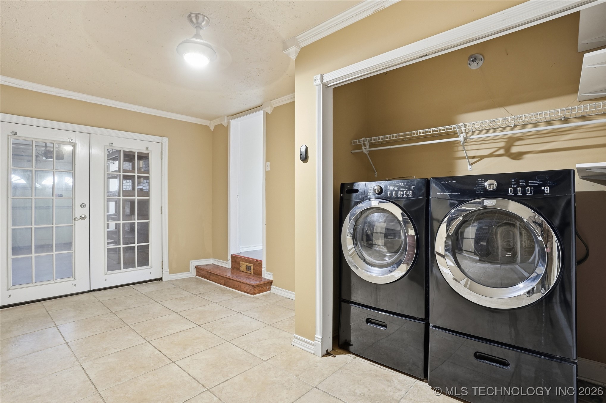 3405 Riverside Drive Property Photo 32