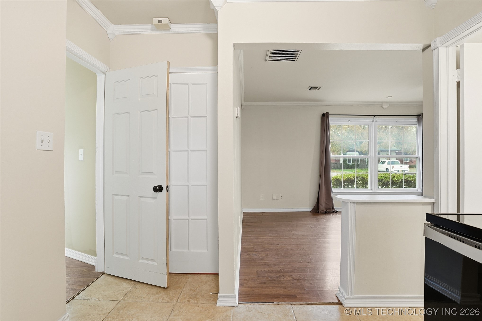 3405 Riverside Drive Property Photo 52