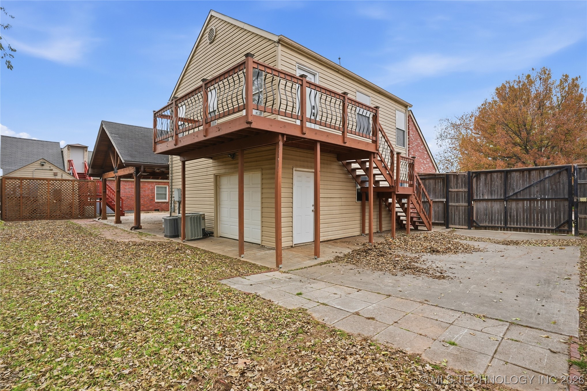 3405 Riverside Drive Property Photo 57