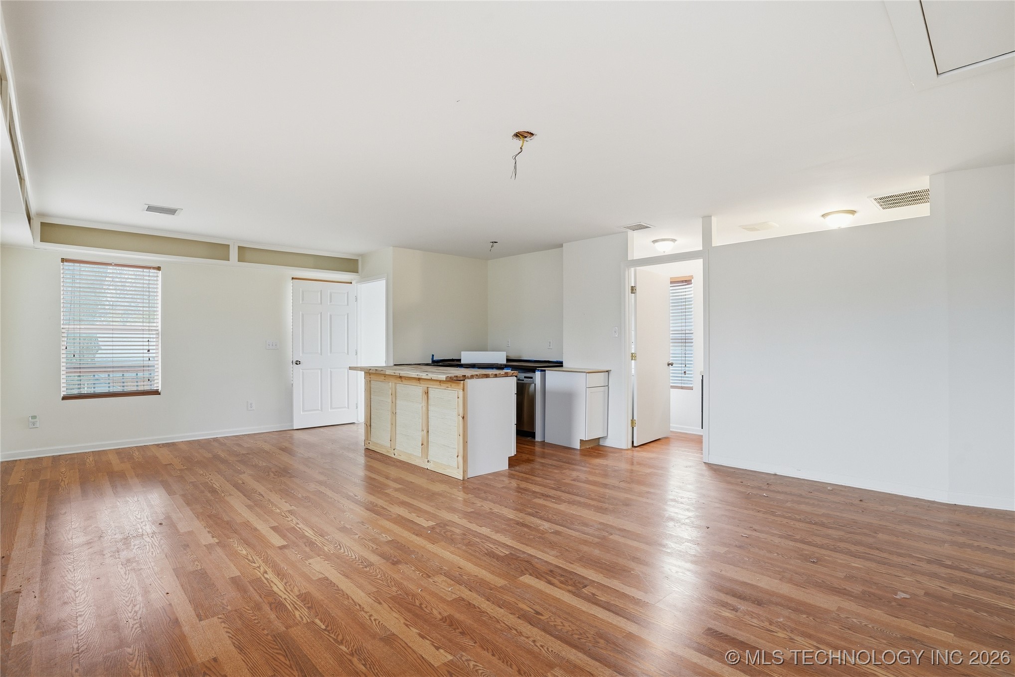 3405 Riverside Drive Property Photo 60