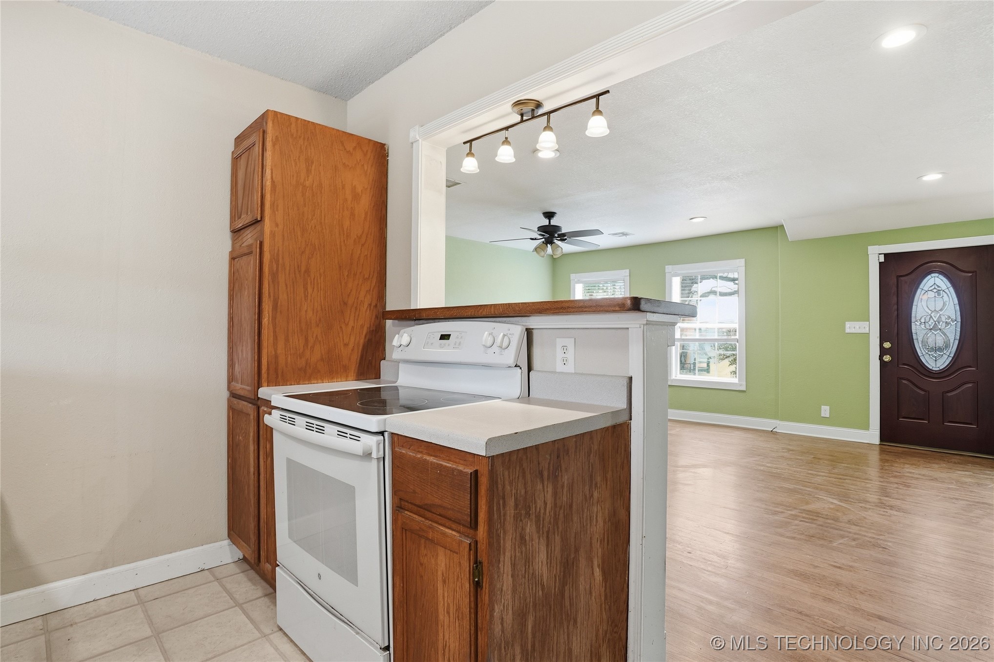 3405 Riverside Drive Property Photo 78