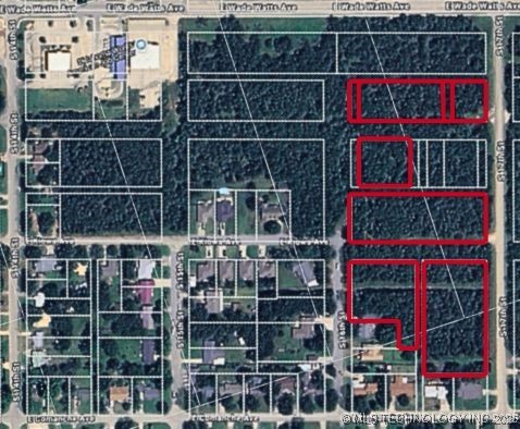 17th Property Photo 3