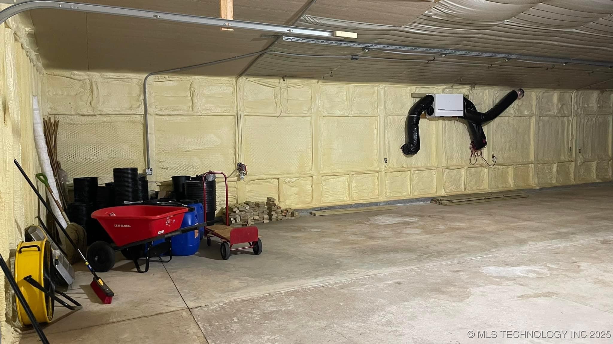 1370 E 580 Property Photo 6