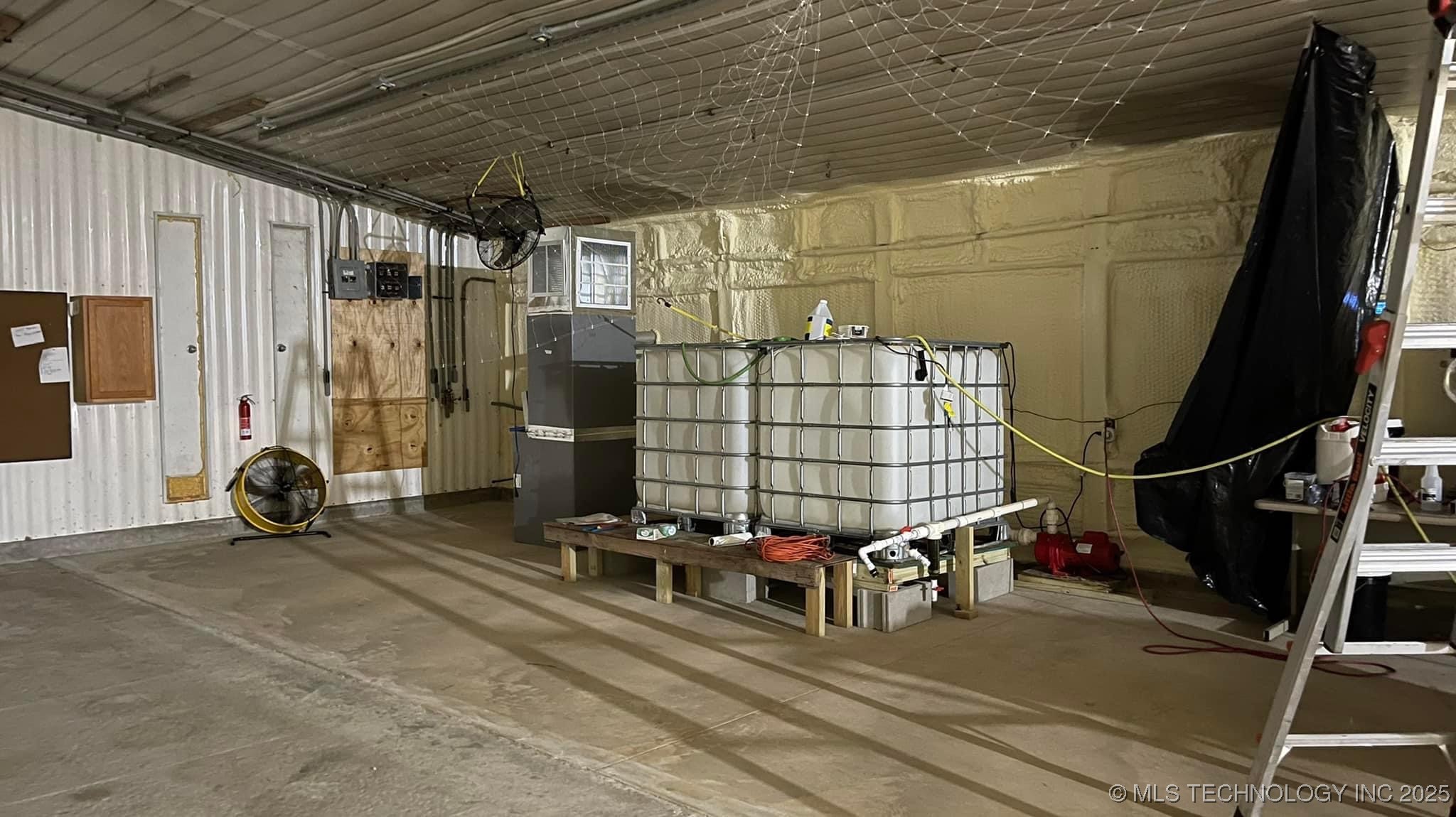 1370 E 580 Property Photo 7