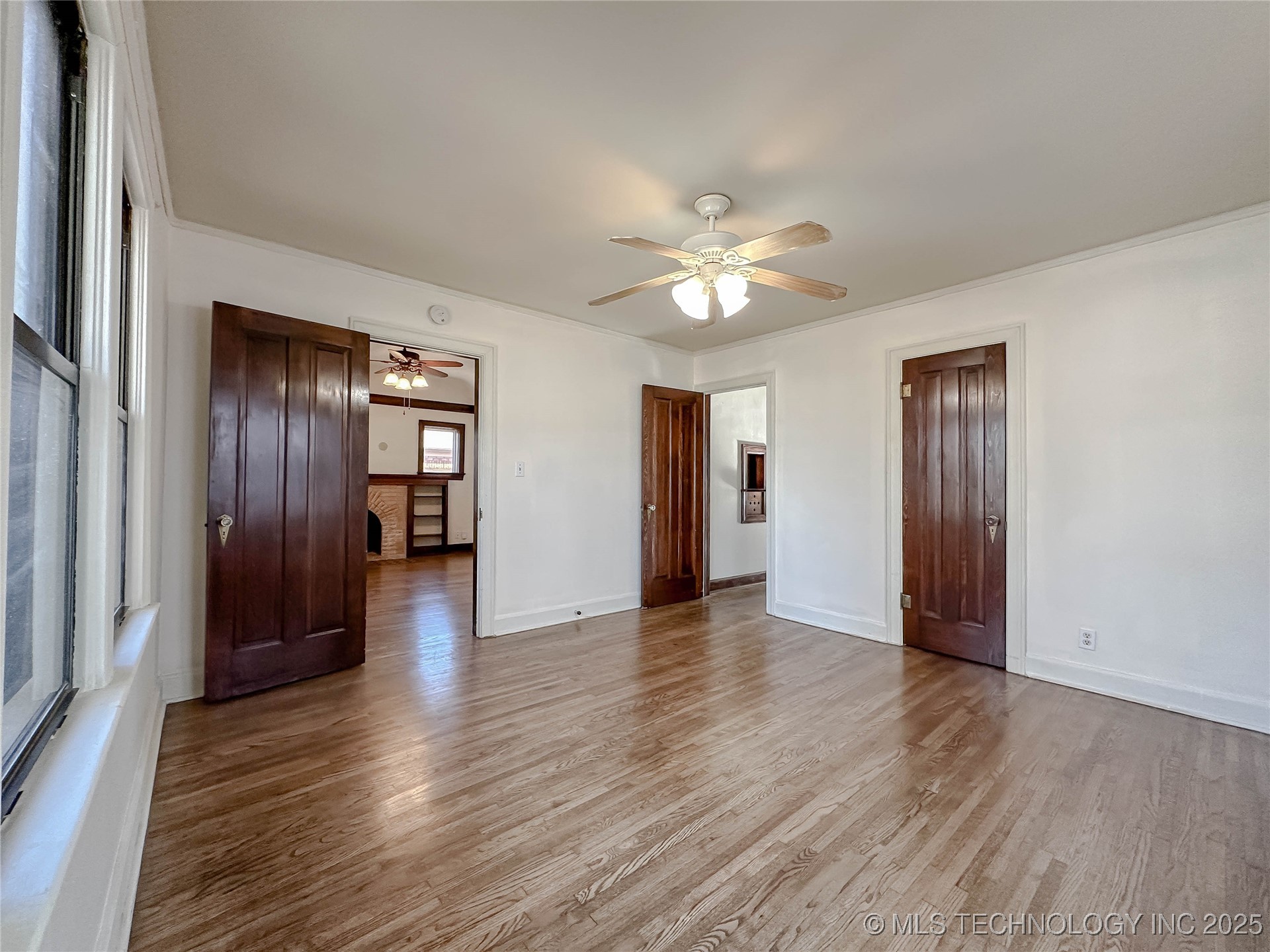 4724 E 3rd Street Property Photo 23