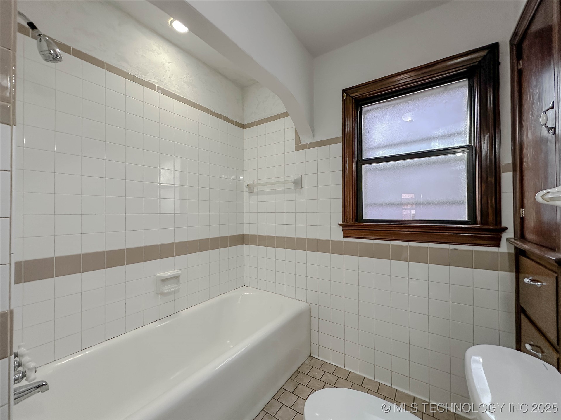 4724 E 3rd Street Property Photo 26