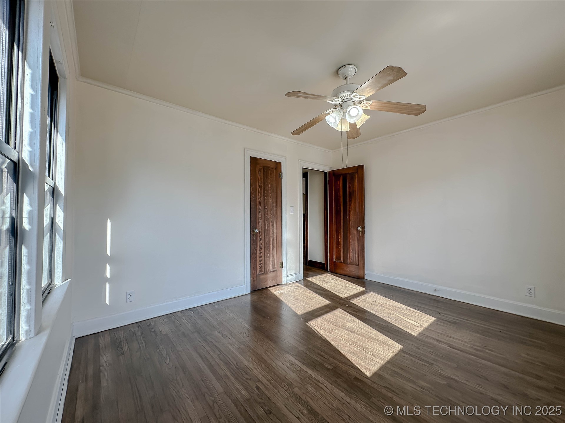 4724 E 3rd Street Property Photo 30