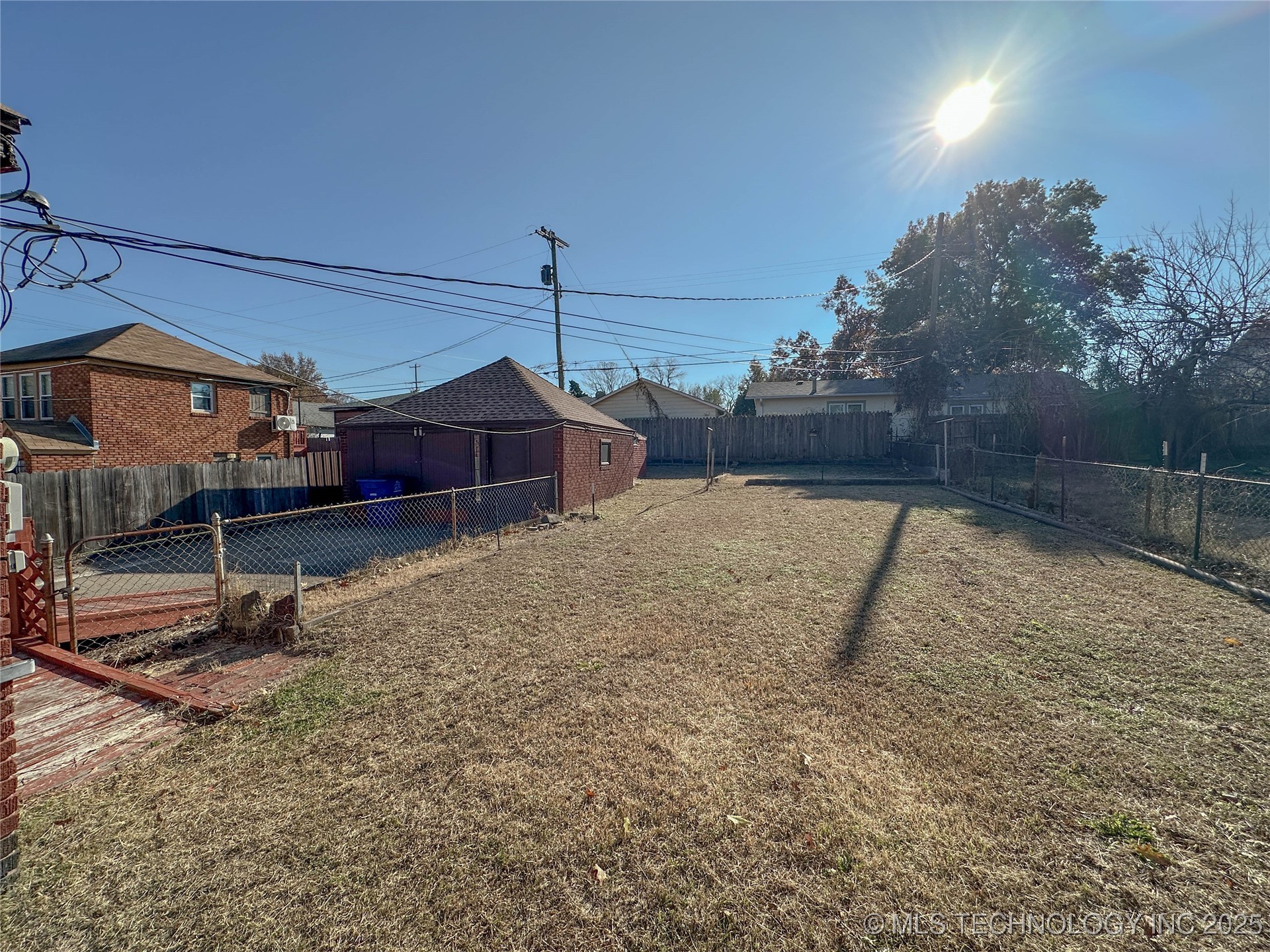 4724 E 3rd Street Property Photo 37