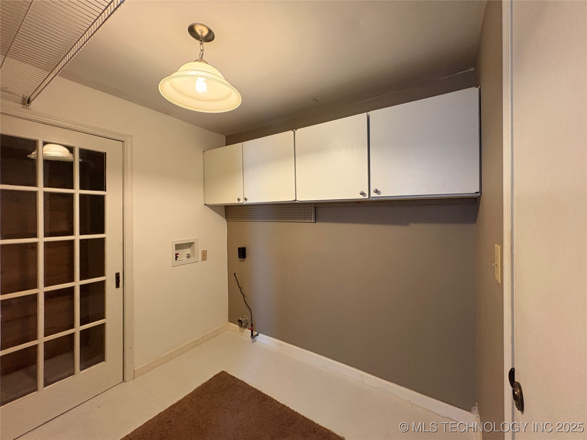 2220 W 40th Street Property Photo 21