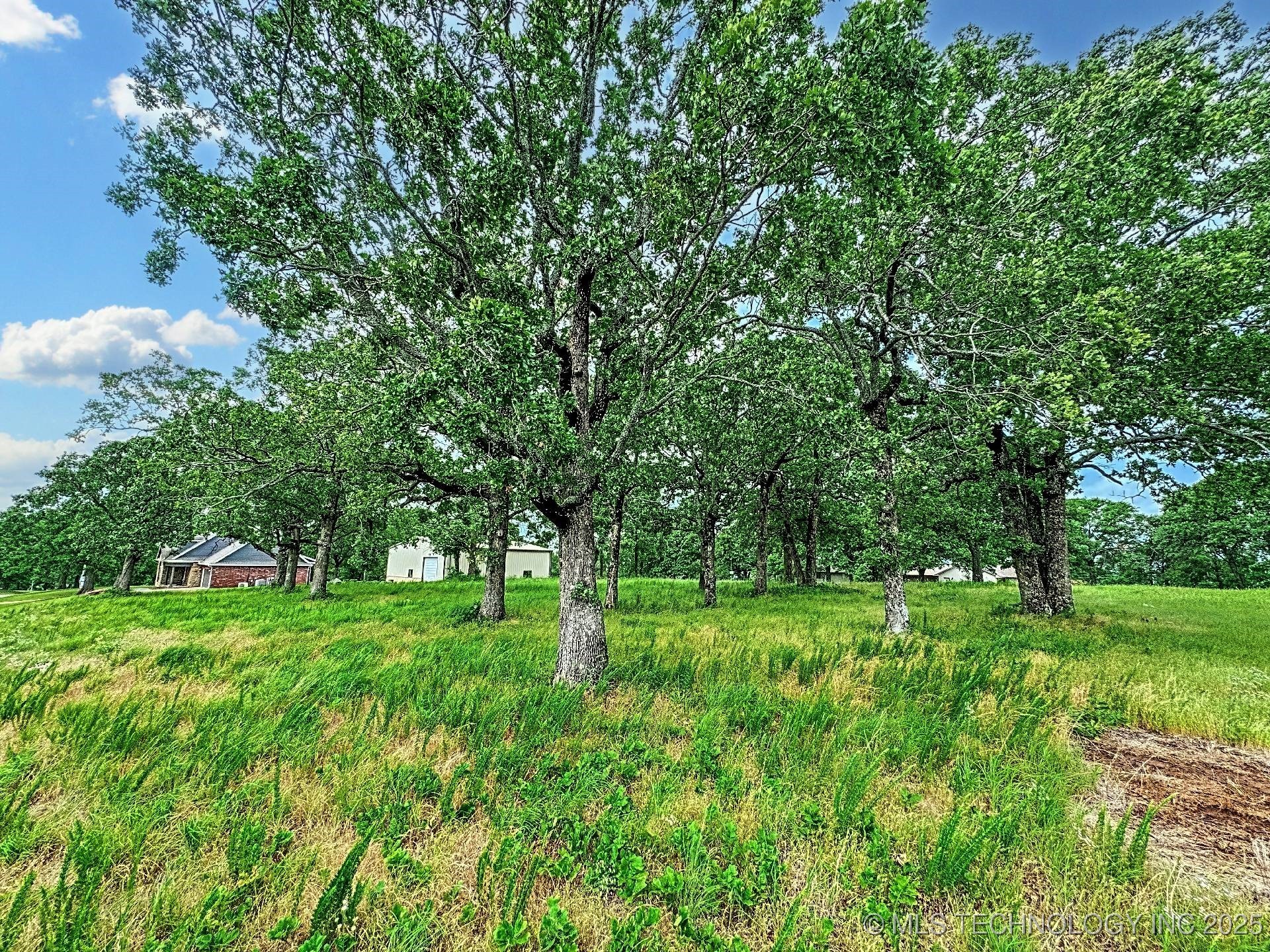 19061 E Wilderness Road Property Photo 8