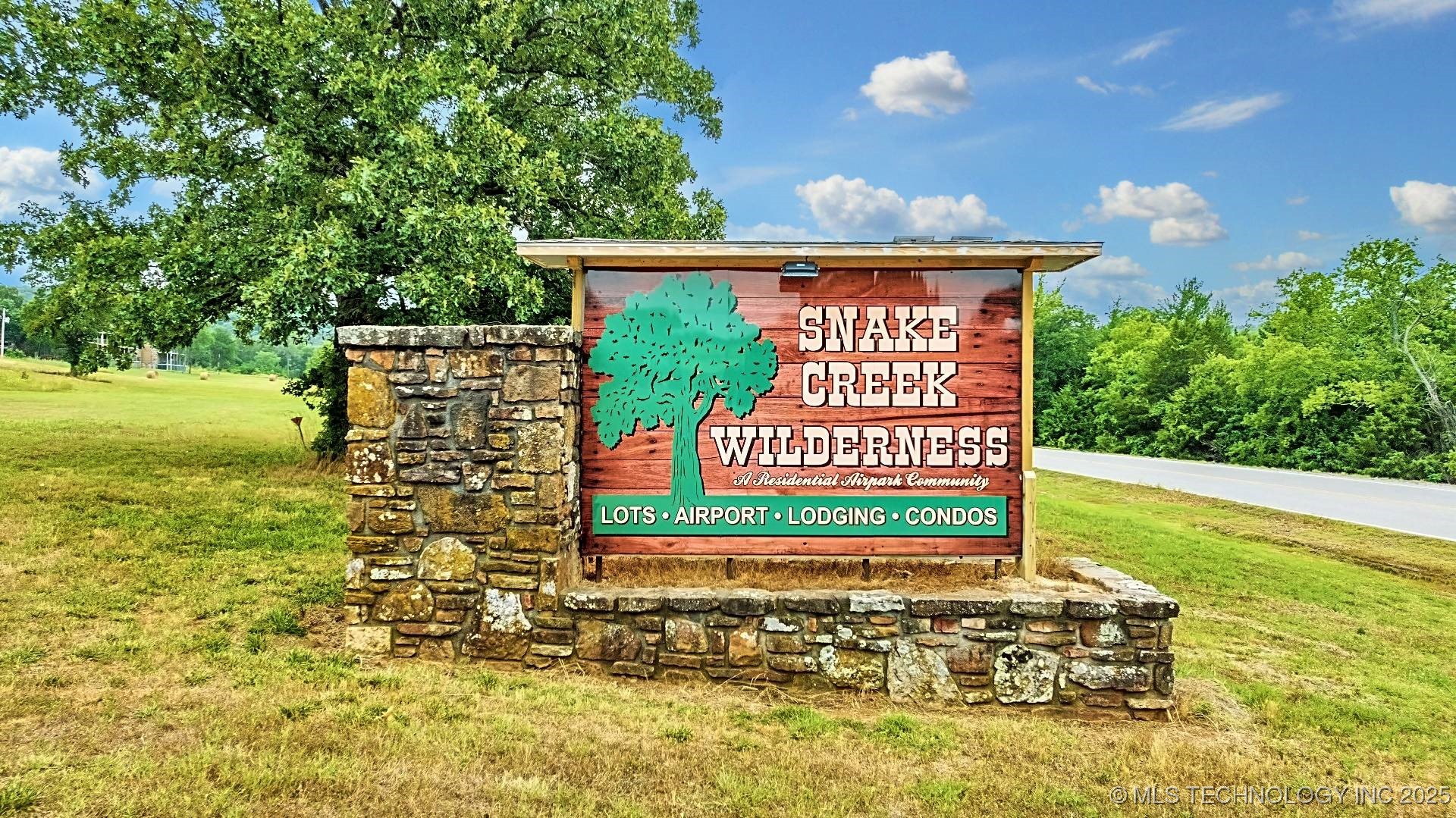 19061 E Wilderness Road Property Photo 23