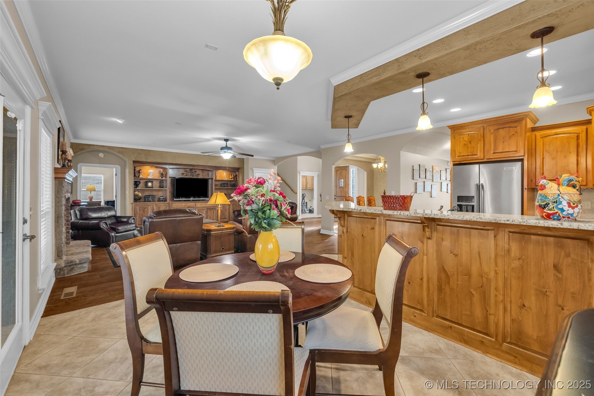 1204 W Fargo Lane Property Photo 16