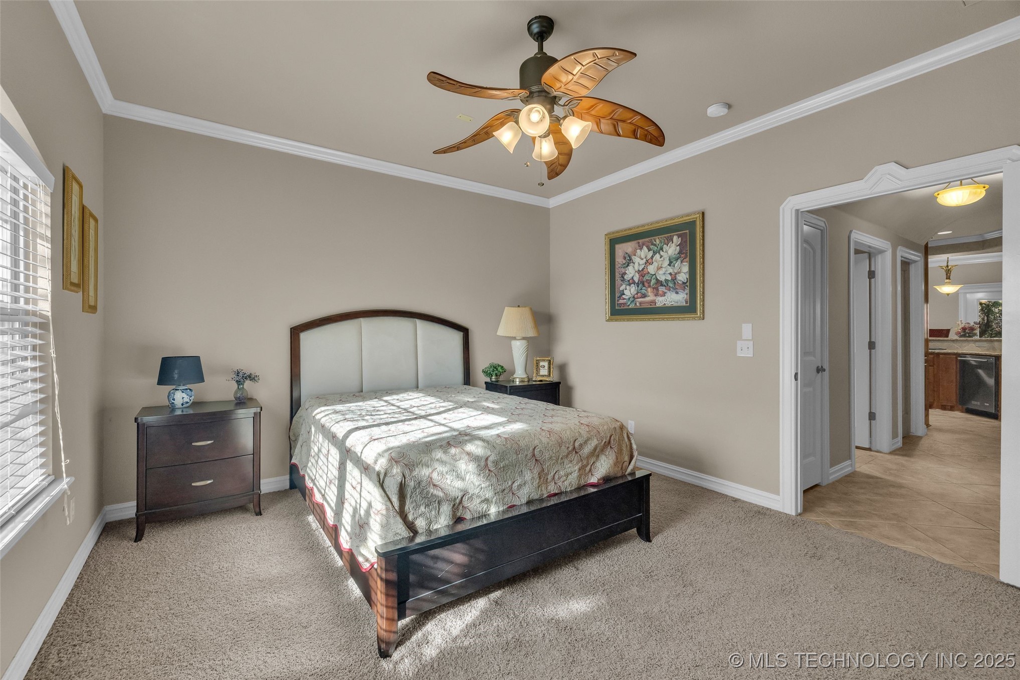 1204 W Fargo Lane Property Photo 28